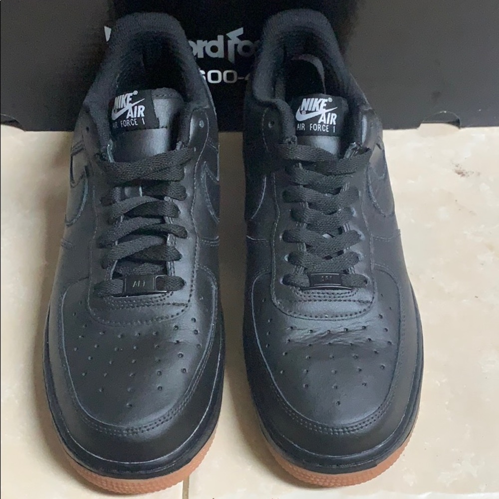 Nike Air Force 1